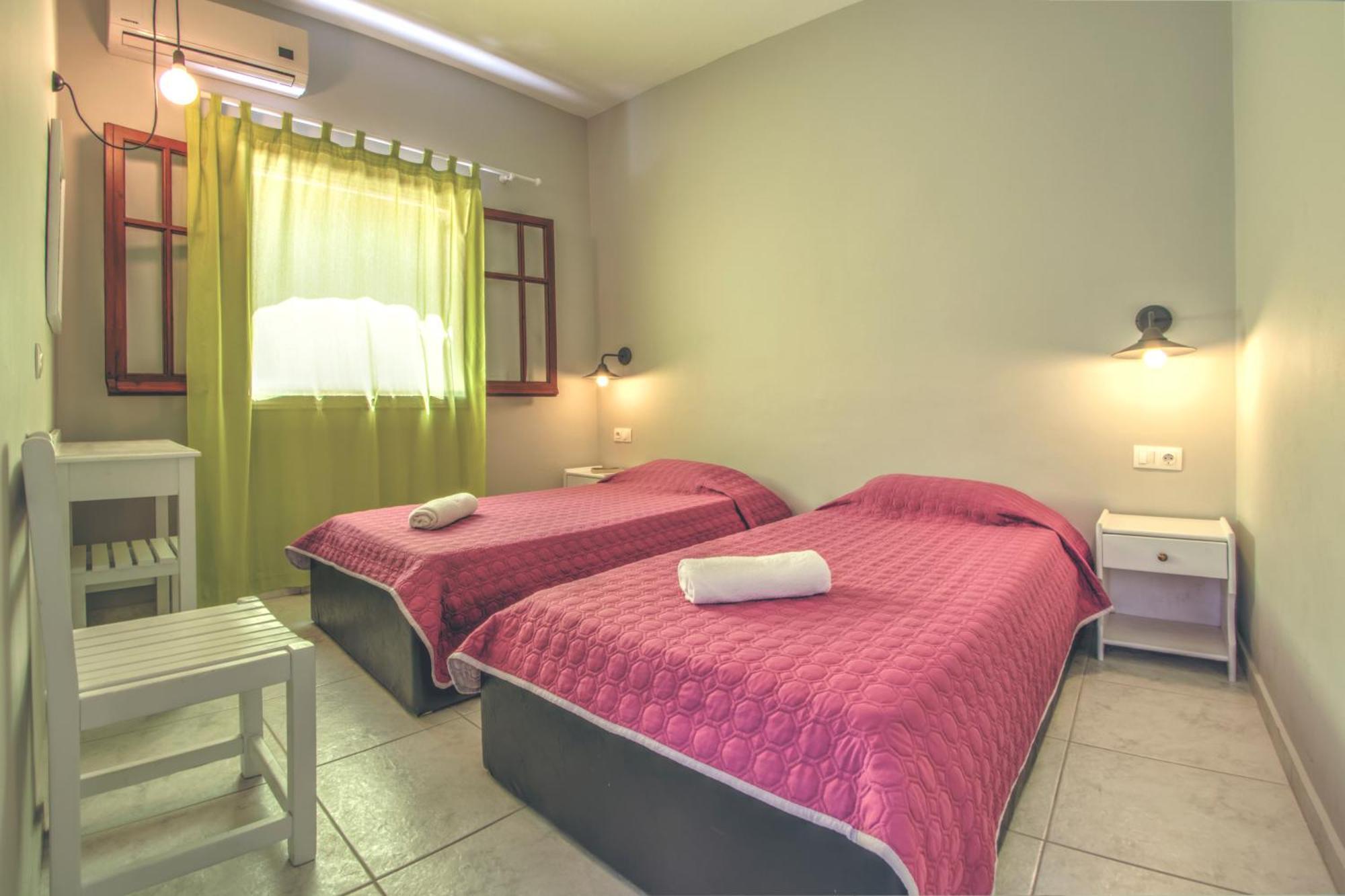 ارمونس The Palm Garden - Idyllic Pool Apartments In A Green Oasis الغرفة الصورة