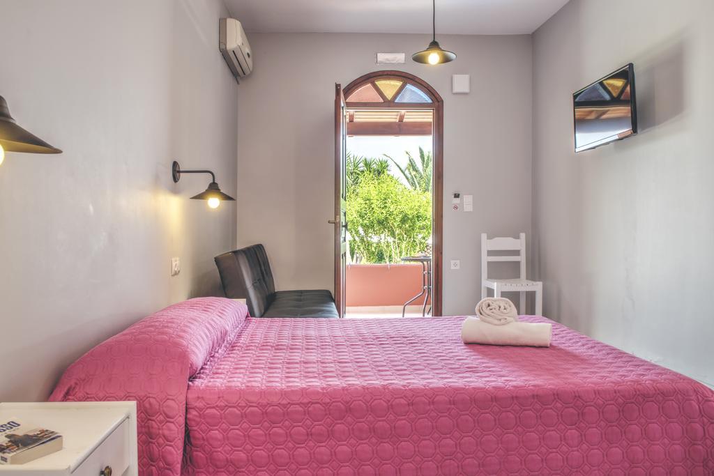 ارمونس The Palm Garden - Idyllic Pool Apartments In A Green Oasis المظهر الخارجي الصورة