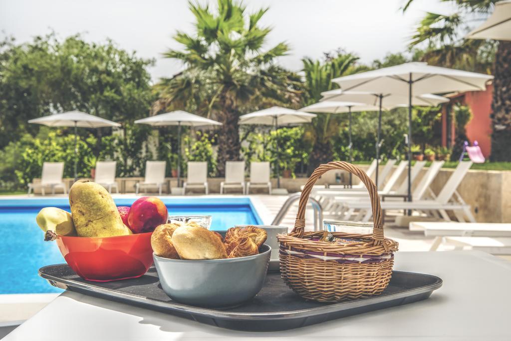ارمونس The Palm Garden - Idyllic Pool Apartments In A Green Oasis المظهر الخارجي الصورة