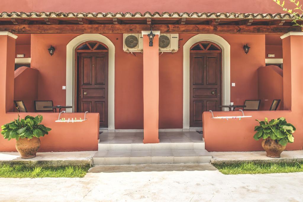 ارمونس The Palm Garden - Idyllic Pool Apartments In A Green Oasis المظهر الخارجي الصورة